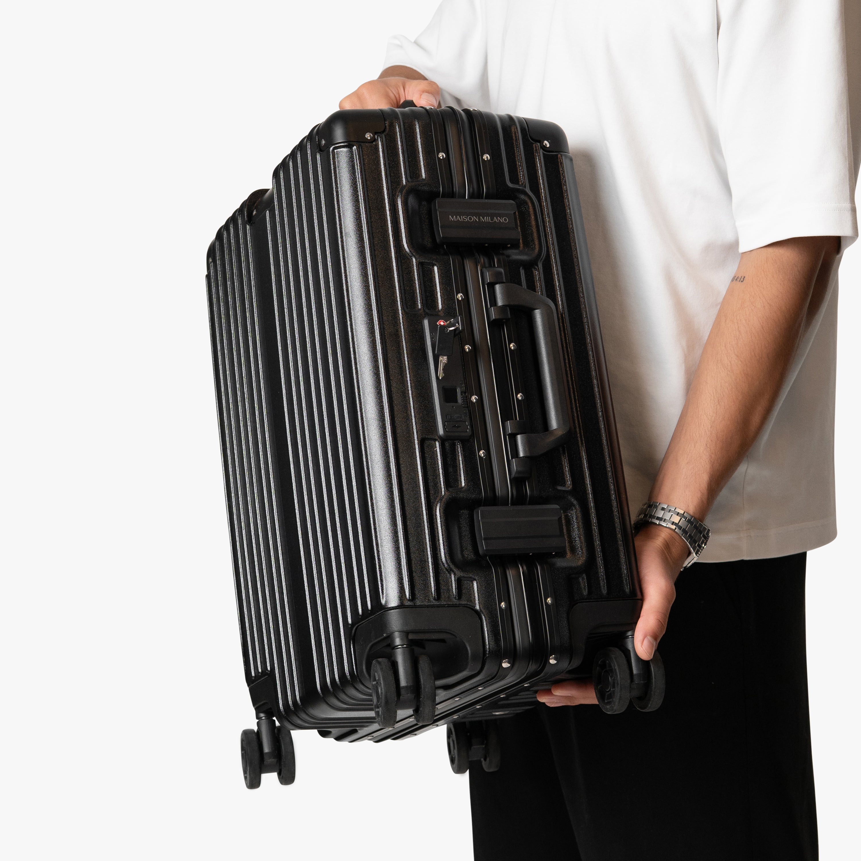 SecureTouch Suitcase (Onyx)